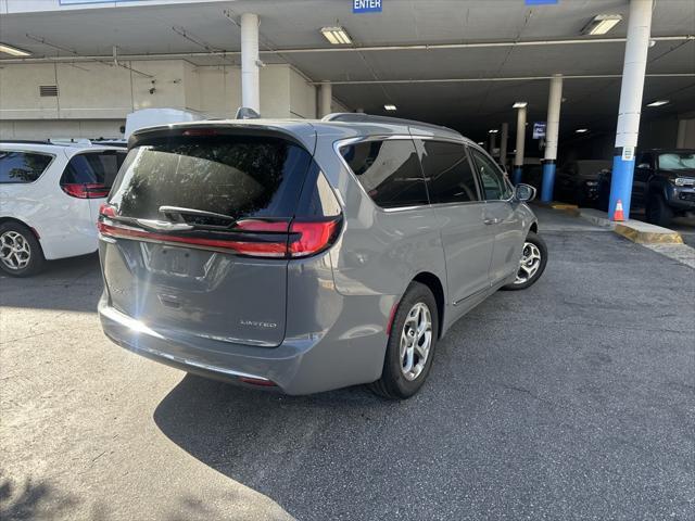 used 2022 Chrysler Pacifica car, priced at $27,000