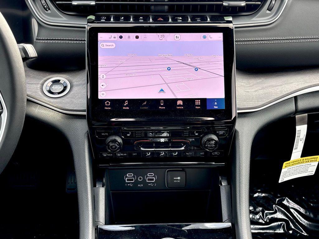 new 2025 Jeep Grand Cherokee car, priced at $42,112