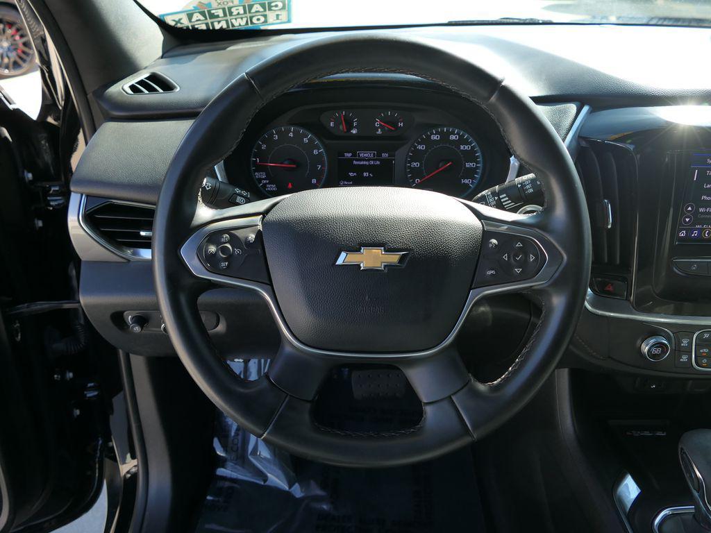 used 2023 Chevrolet Traverse car, priced at $28,000