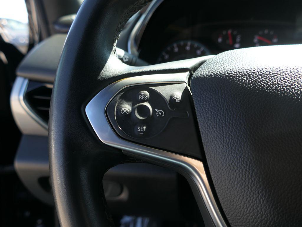used 2023 Chevrolet Traverse car, priced at $28,000