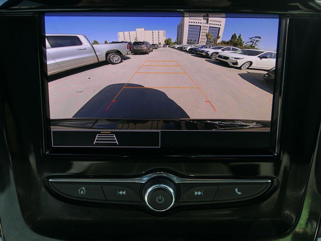 used 2023 Chevrolet Traverse car, priced at $28,000