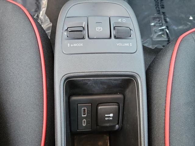 new 2024 FIAT 500e car, priced at $33,072