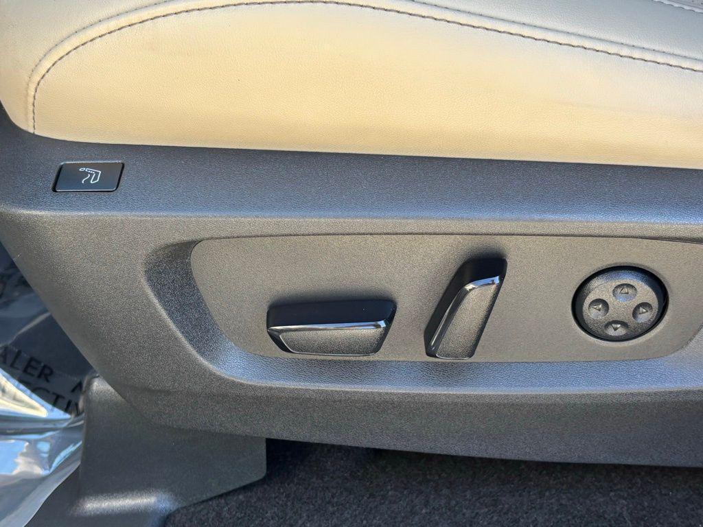 used 2022 INFINITI QX60 car, priced at $38,750