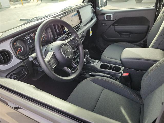 new 2025 Jeep Gladiator car, priced at $41,304