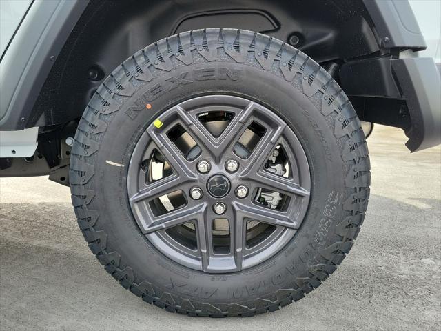 new 2025 Jeep Wrangler car, priced at $46,782