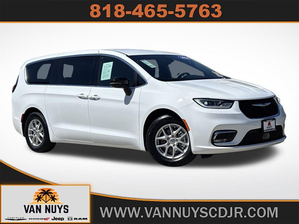 used 2024 Chrysler Pacifica car, priced at $30,000