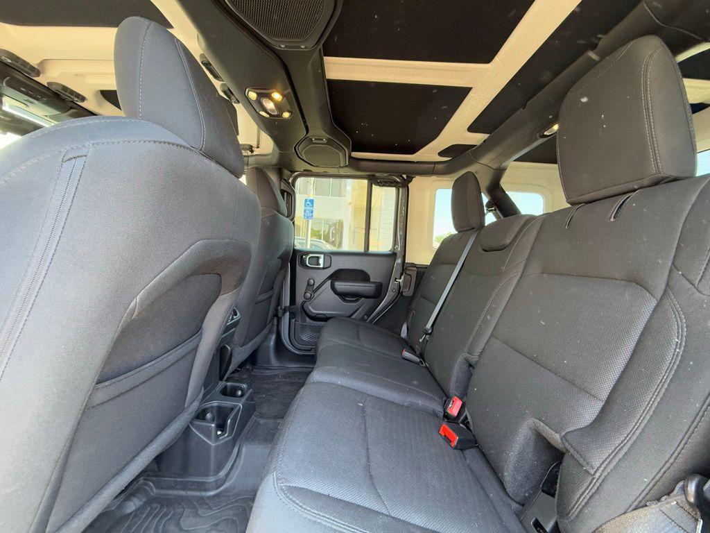 used 2022 Jeep Wrangler Unlimited car, priced at $35,500