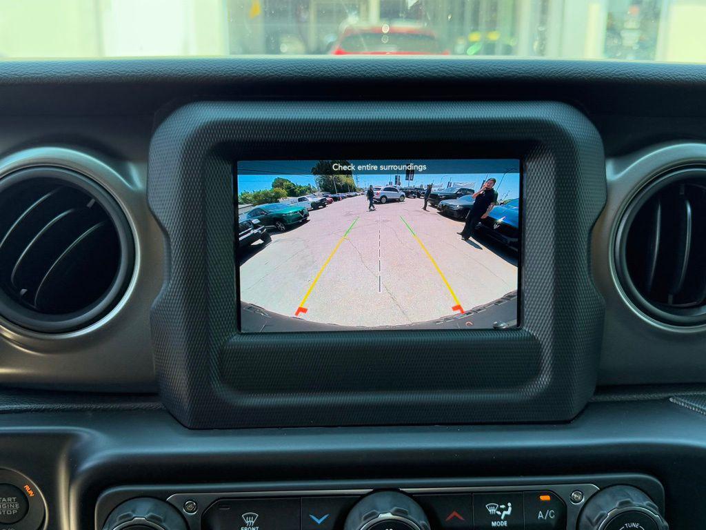 used 2022 Jeep Wrangler Unlimited car, priced at $35,500