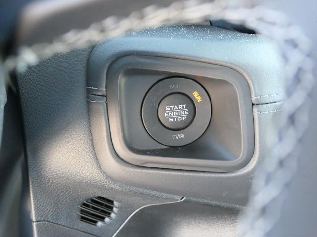 new 2025 Jeep Gladiator car, priced at $55,805