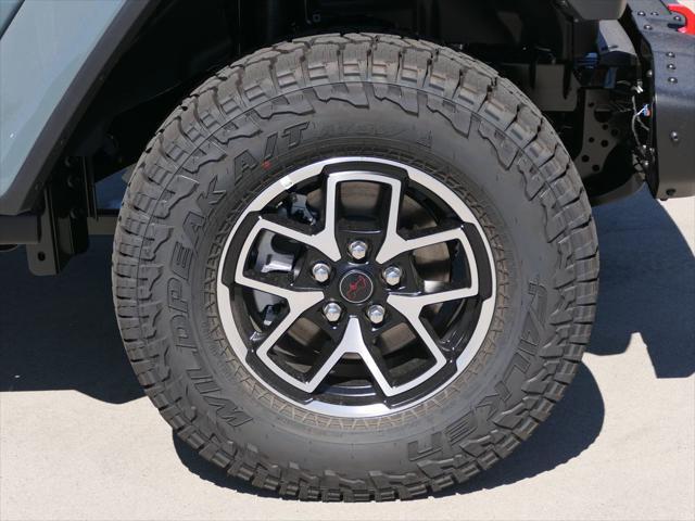 new 2025 Jeep Gladiator car, priced at $55,805
