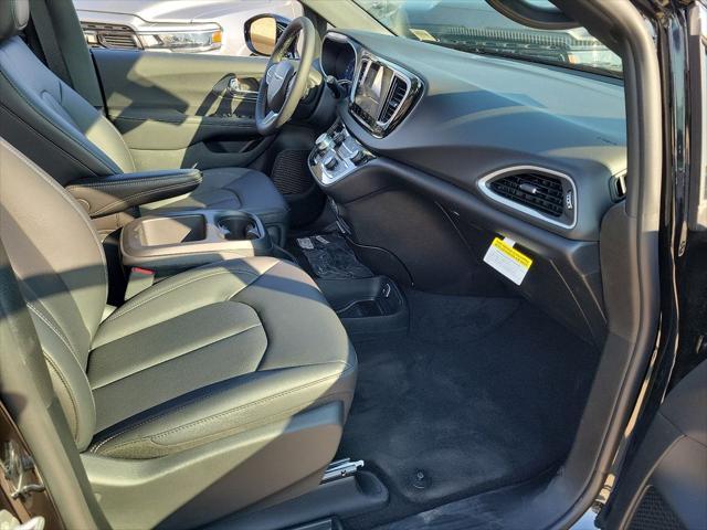new 2025 Chrysler Voyager car, priced at $38,772