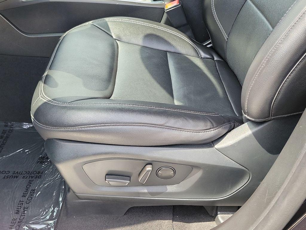 used 2023 Ford Explorer car, priced at $26,500