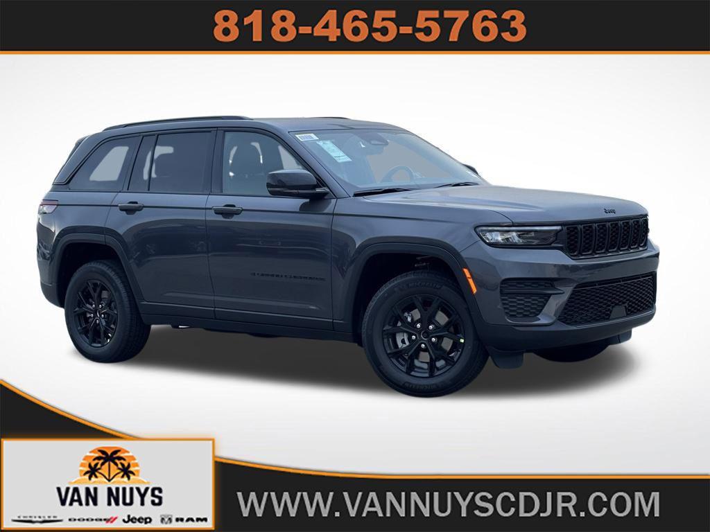 new 2025 Jeep Grand Cherokee car, priced at $41,676