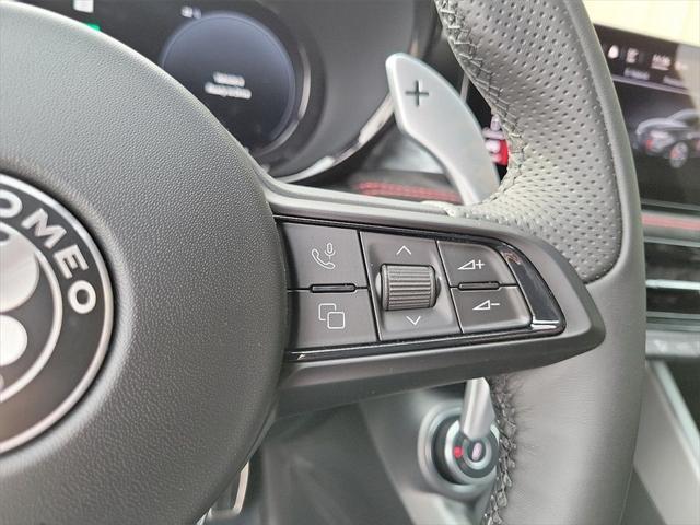 new 2024 Alfa Romeo Tonale car, priced at $49,659