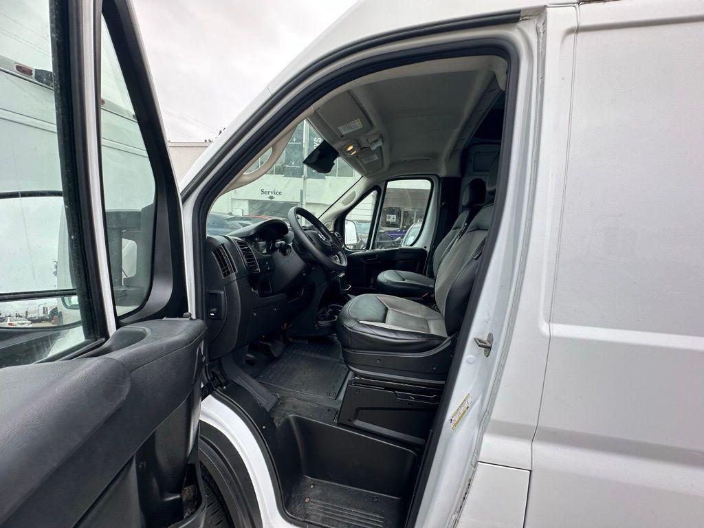 used 2023 Ram ProMaster 2500 car, priced at $32,000