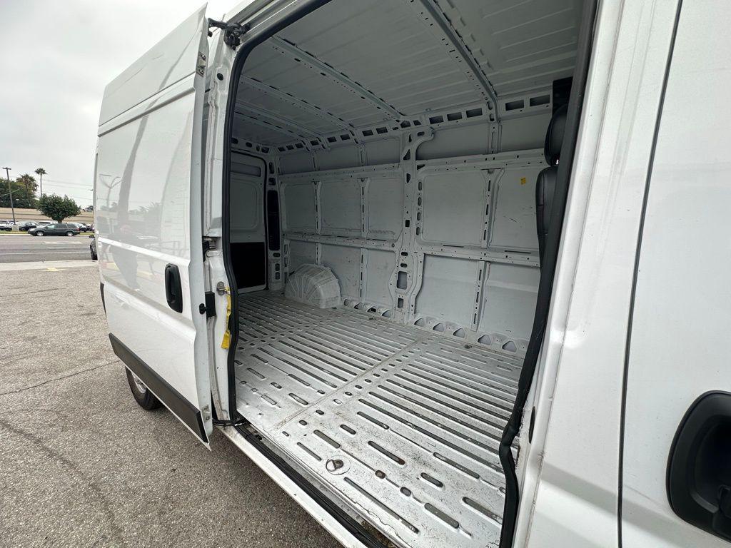 used 2023 Ram ProMaster 2500 car, priced at $32,000