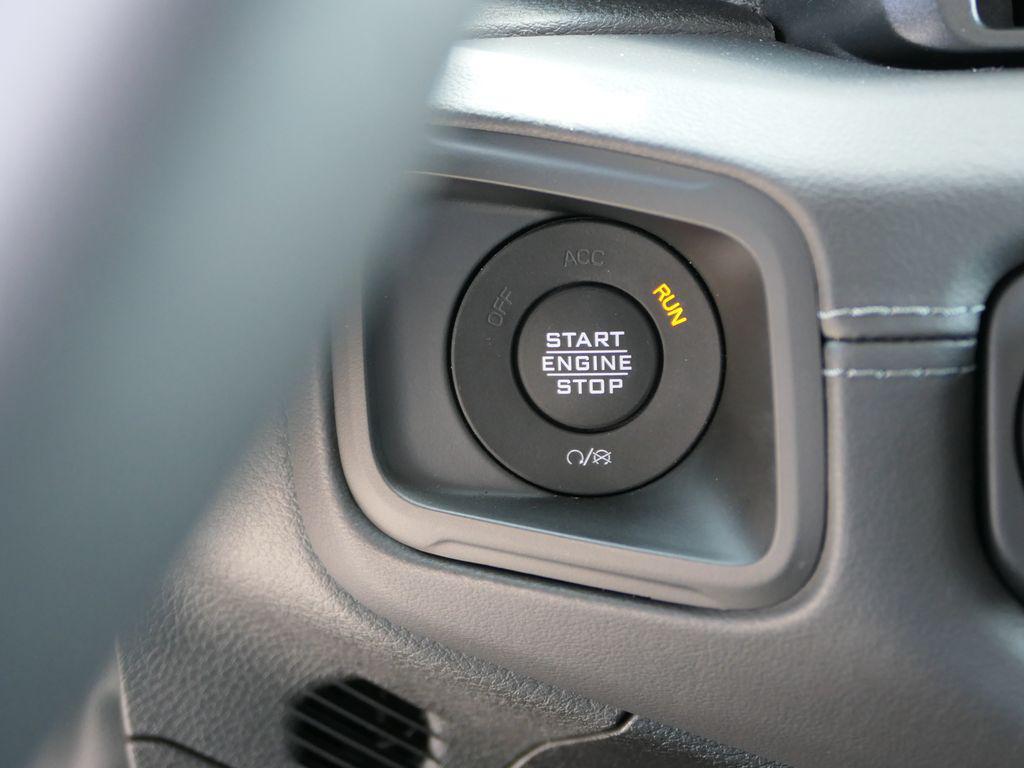 new 2025 Jeep Gladiator car, priced at $58,150