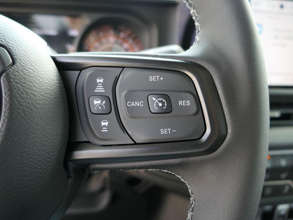 new 2025 Jeep Gladiator car, priced at $58,150