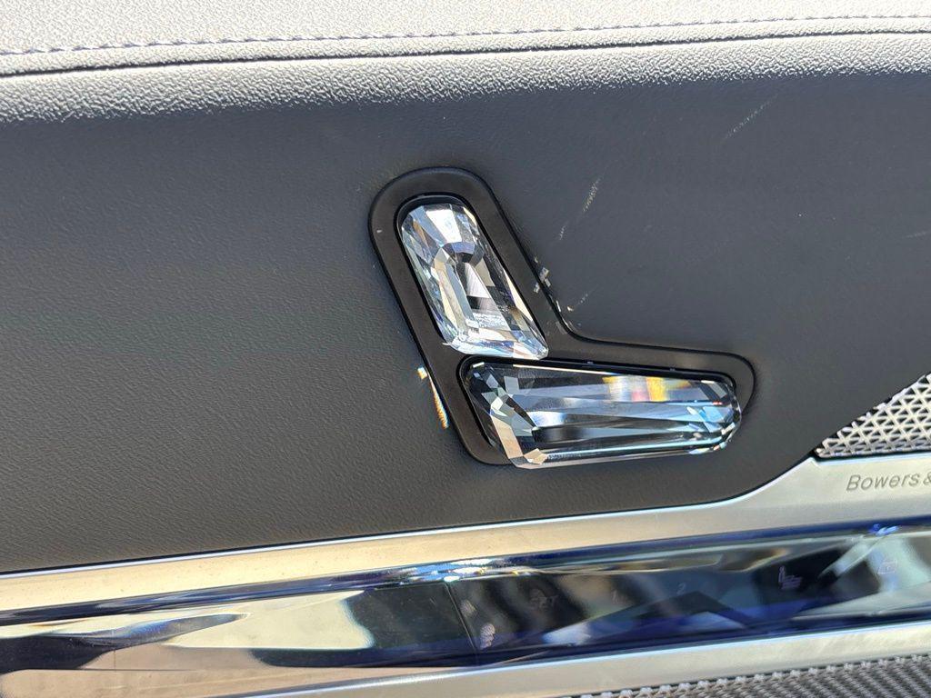 used 2024 BMW i7 car, priced at $85,000