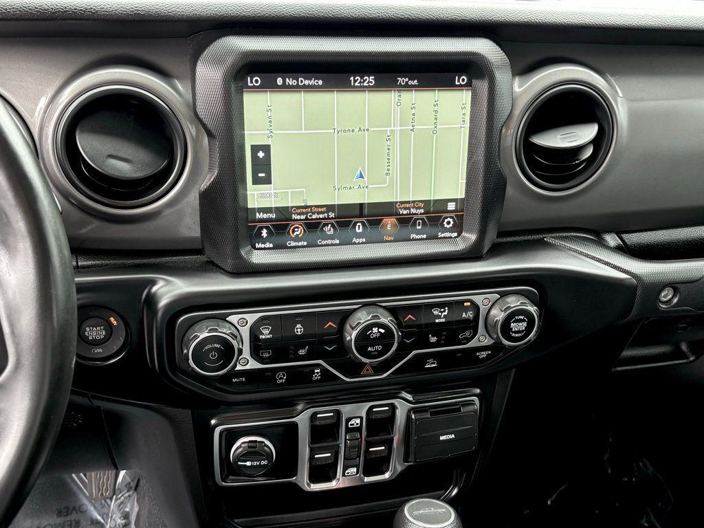 used 2022 Jeep Gladiator car, priced at $35,500