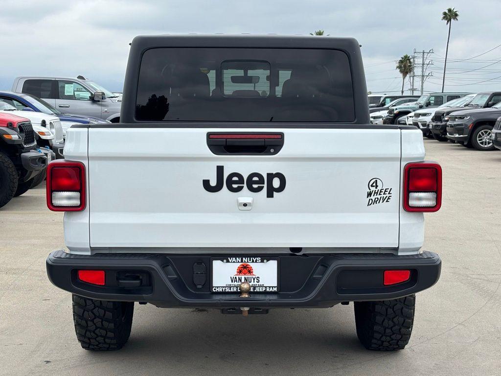used 2022 Jeep Gladiator car, priced at $35,500