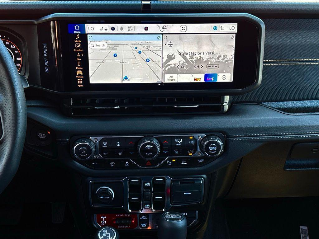 new 2025 Jeep Wrangler car, priced at $100,467