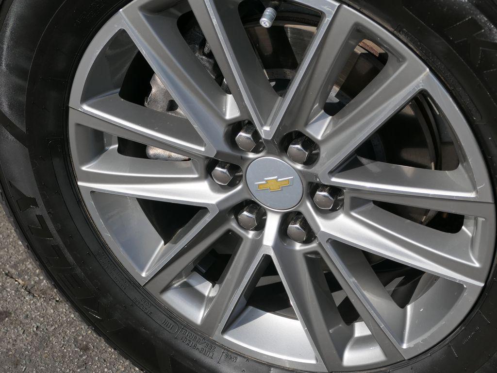 used 2023 Chevrolet Traverse car, priced at $27,750
