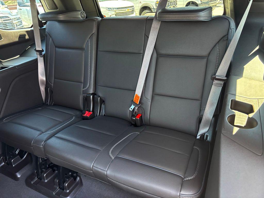 used 2024 GMC Yukon car, priced at $72,000