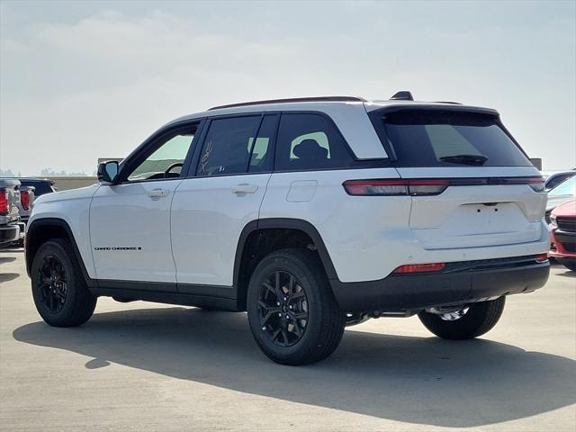 new 2025 Jeep Grand Cherokee car, priced at $41,066