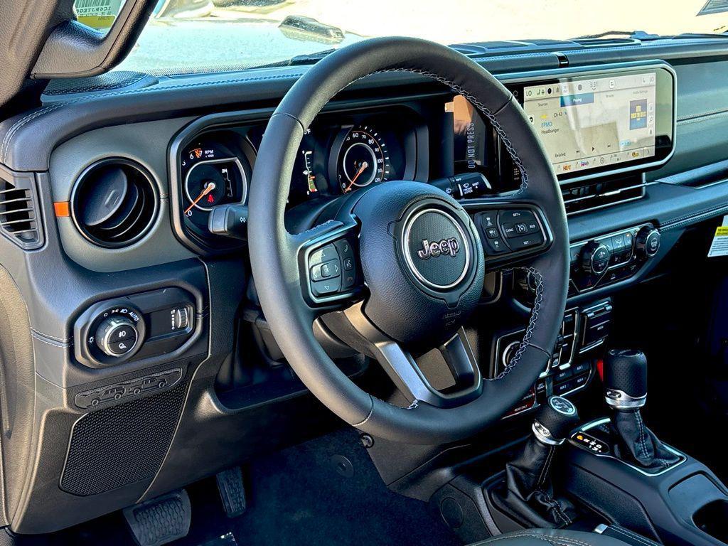 new 2025 Jeep Gladiator car, priced at $54,870