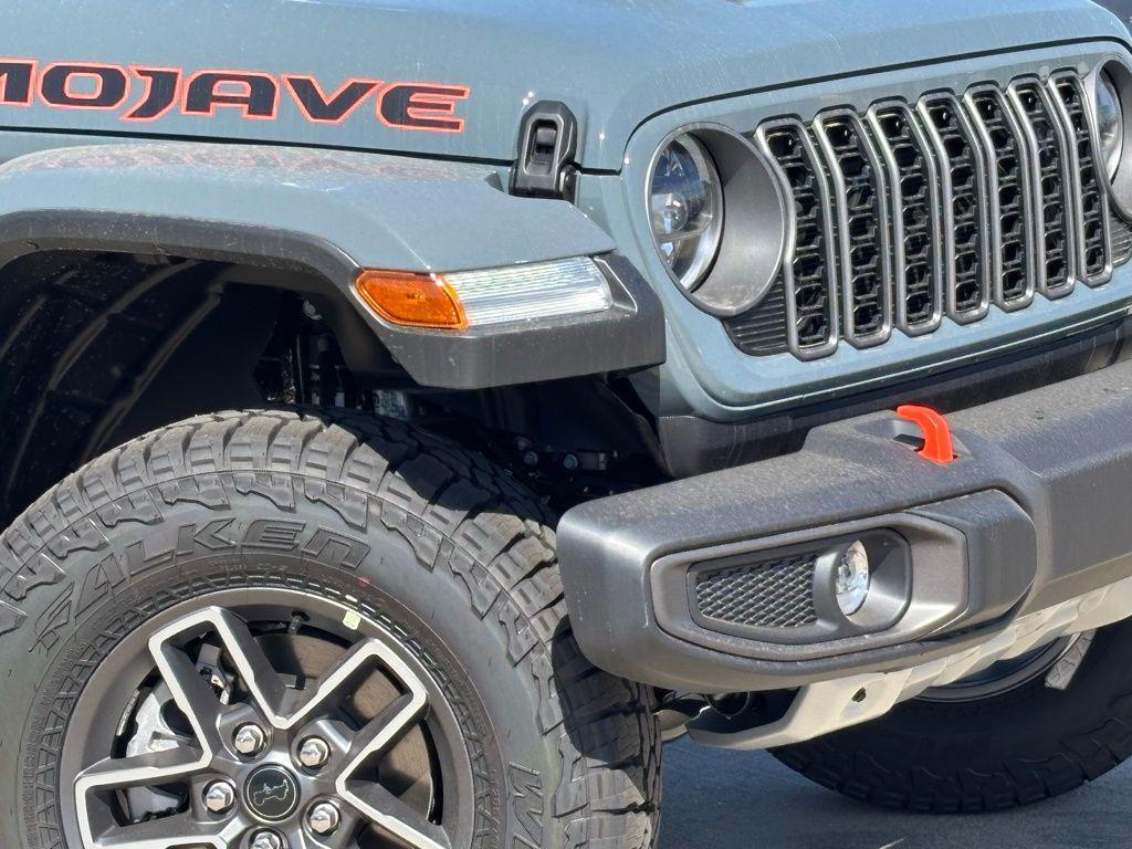 new 2025 Jeep Gladiator car, priced at $54,870