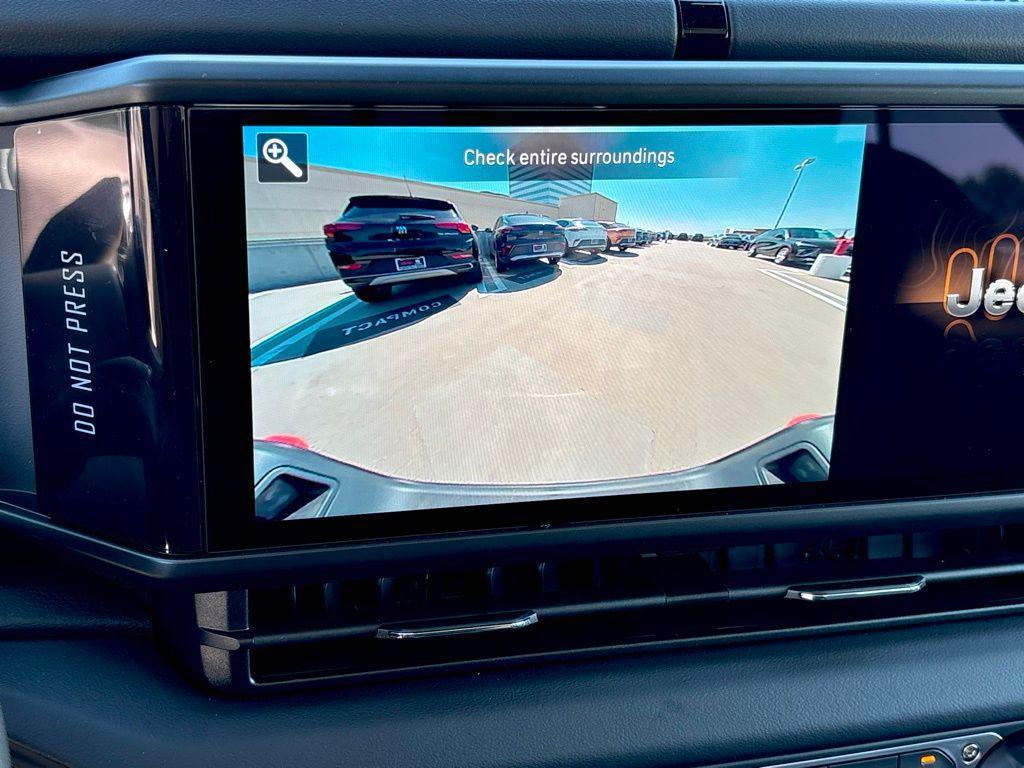 new 2025 Jeep Gladiator car, priced at $54,870