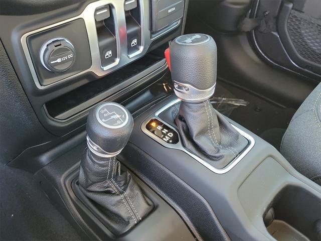 new 2025 Jeep Wrangler car, priced at $38,871