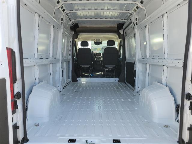 new 2025 Ram ProMaster 2500 car, priced at $52,800