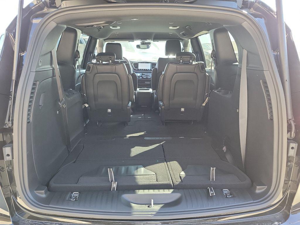 new 2025 Chrysler Voyager car, priced at $33,604