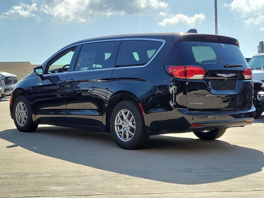 new 2025 Chrysler Voyager car, priced at $33,604