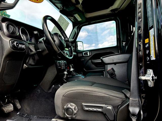 used 2021 Jeep Wrangler Unlimited car, priced at $33,000