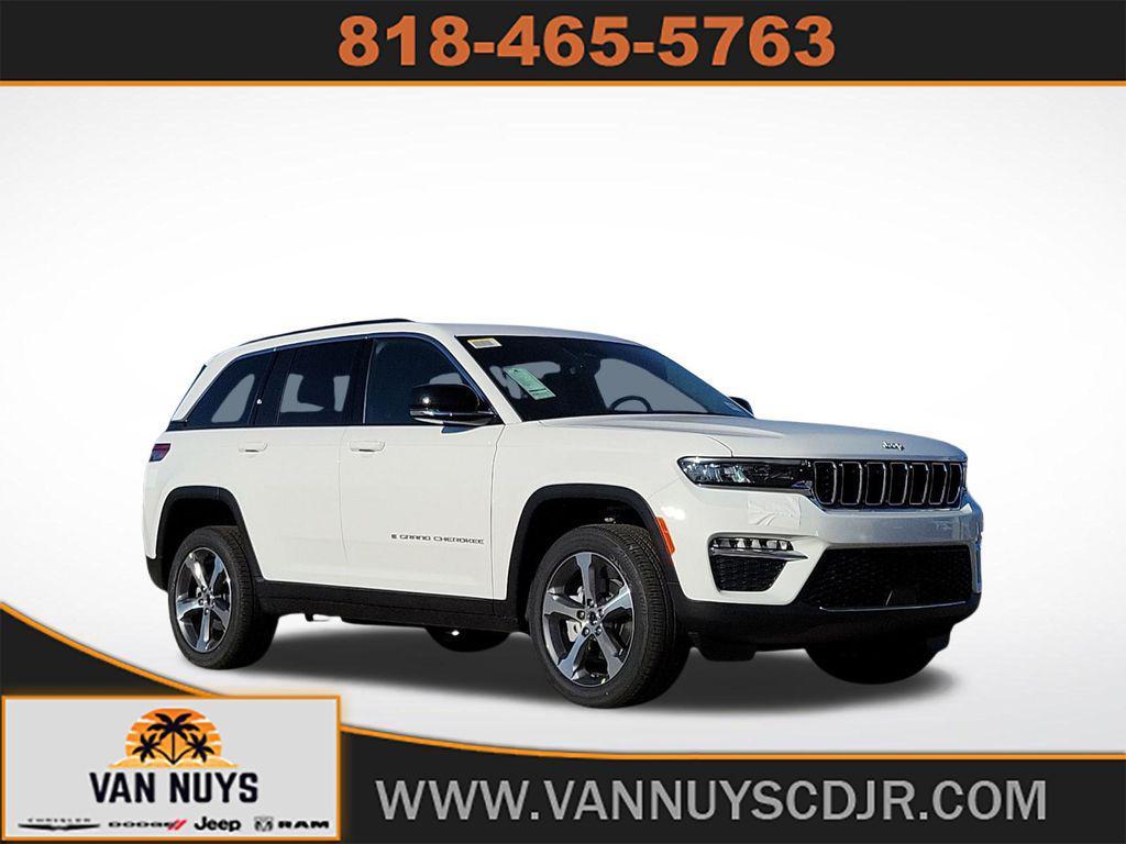 new 2025 Jeep Grand Cherokee car, priced at $41,129