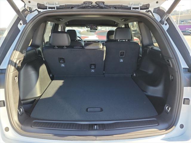 new 2025 Jeep Grand Cherokee car, priced at $43,752