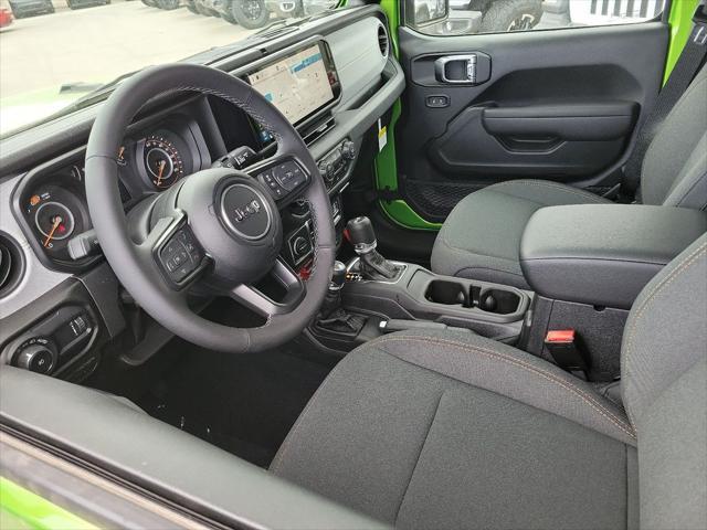new 2025 Jeep Wrangler car, priced at $49,714