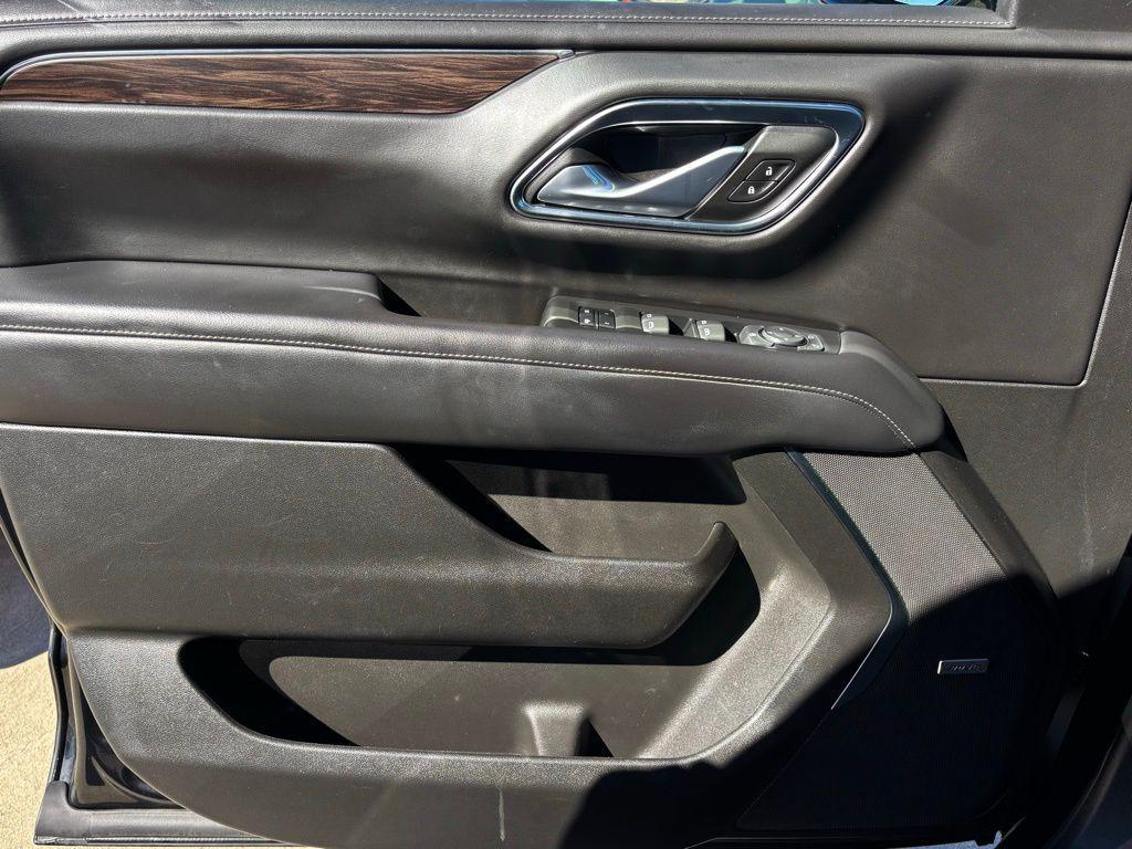 used 2022 Chevrolet Suburban car, priced at $52,000