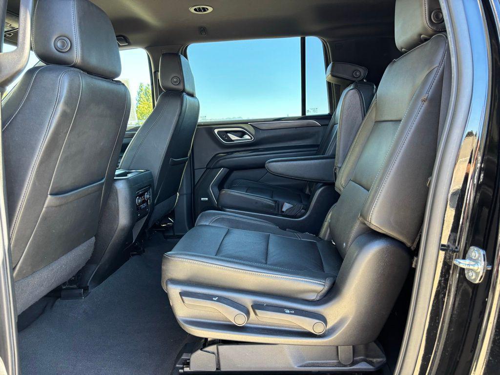 used 2022 Chevrolet Suburban car, priced at $52,000