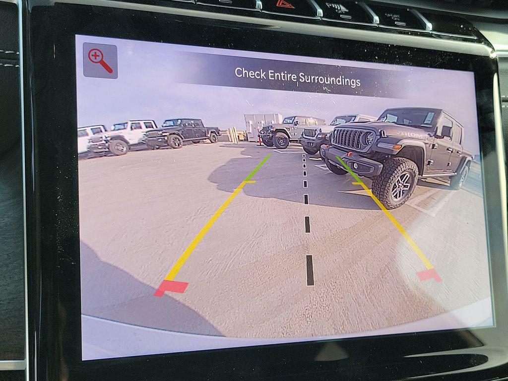new 2025 Jeep Grand Cherokee car, priced at $42,696