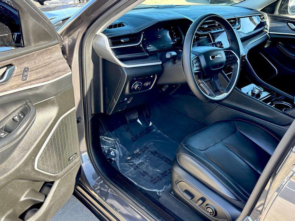 used 2022 Jeep Grand Cherokee 4xe car, priced at $27,250