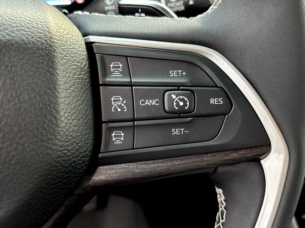 used 2022 Jeep Grand Cherokee 4xe car, priced at $28,500