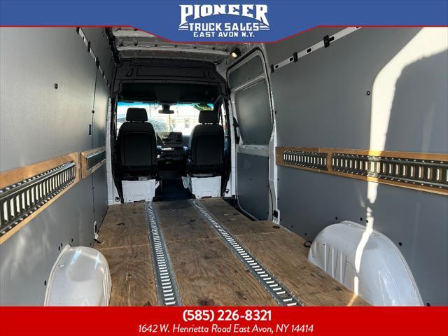 used 2022 Mercedes-Benz Sprinter 2500 car, priced at $35,995