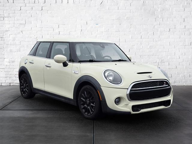 used 2021 MINI Hardtop car, priced at $18,788