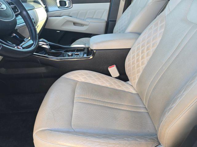 used 2021 Kia Sorento car, priced at $25,187