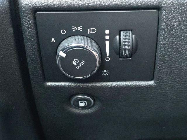 used 2021 Jeep Grand Cherokee car, priced at $19,287