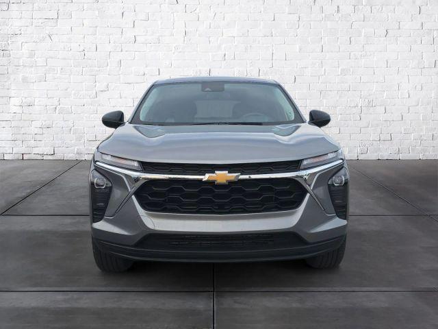 used 2025 Chevrolet Trax car, priced at $21,297